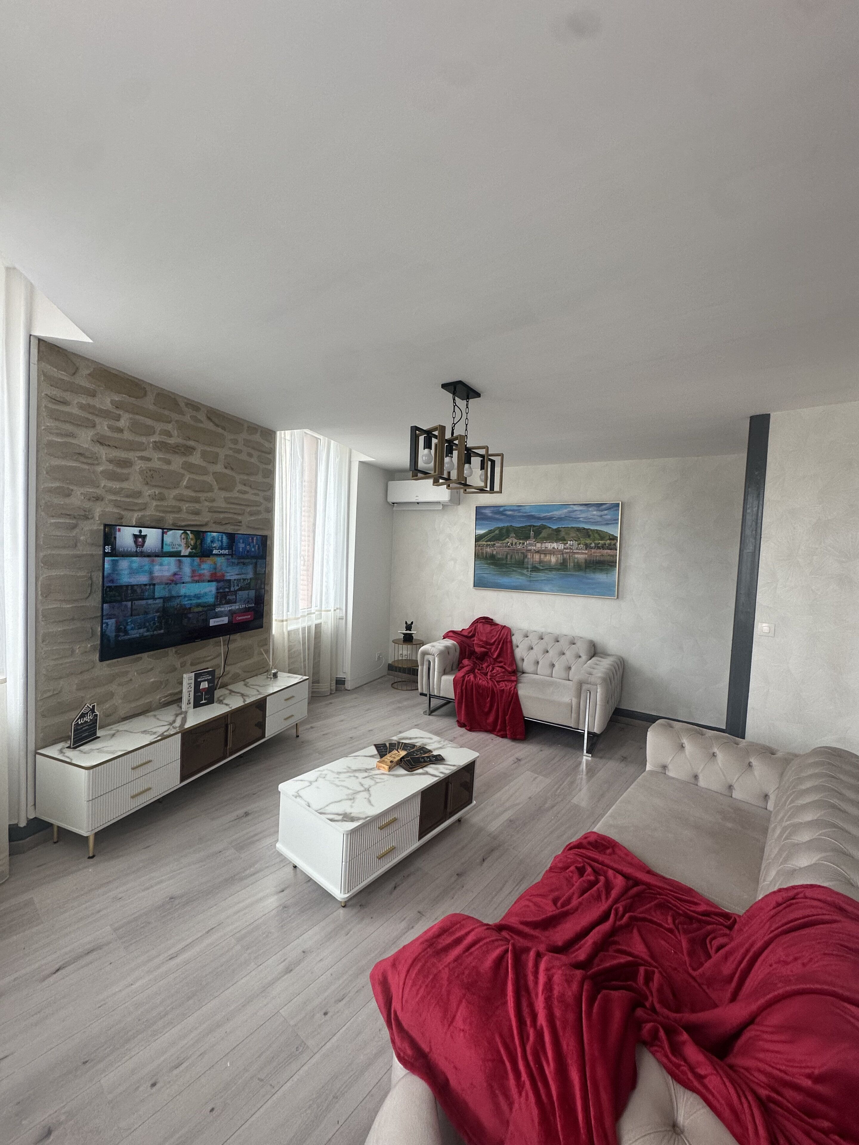 Smart TV y libros 