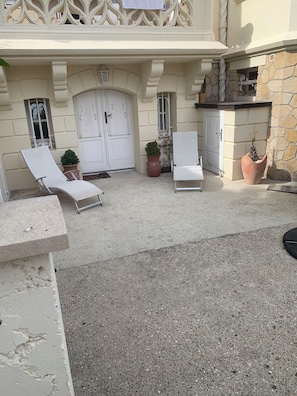 Terrace/patio - Bed and Breakfast in the Cabourg area (Cabourg)