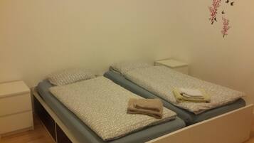 Apartment, 2 Bedrooms, Accessible