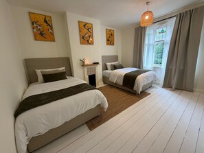 Strykejern/-brett, wi-fi og sengetøy