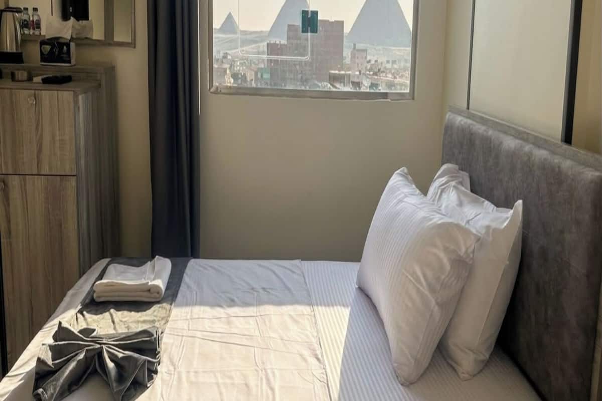 Double or Twin Room, City View | WiFi (free)