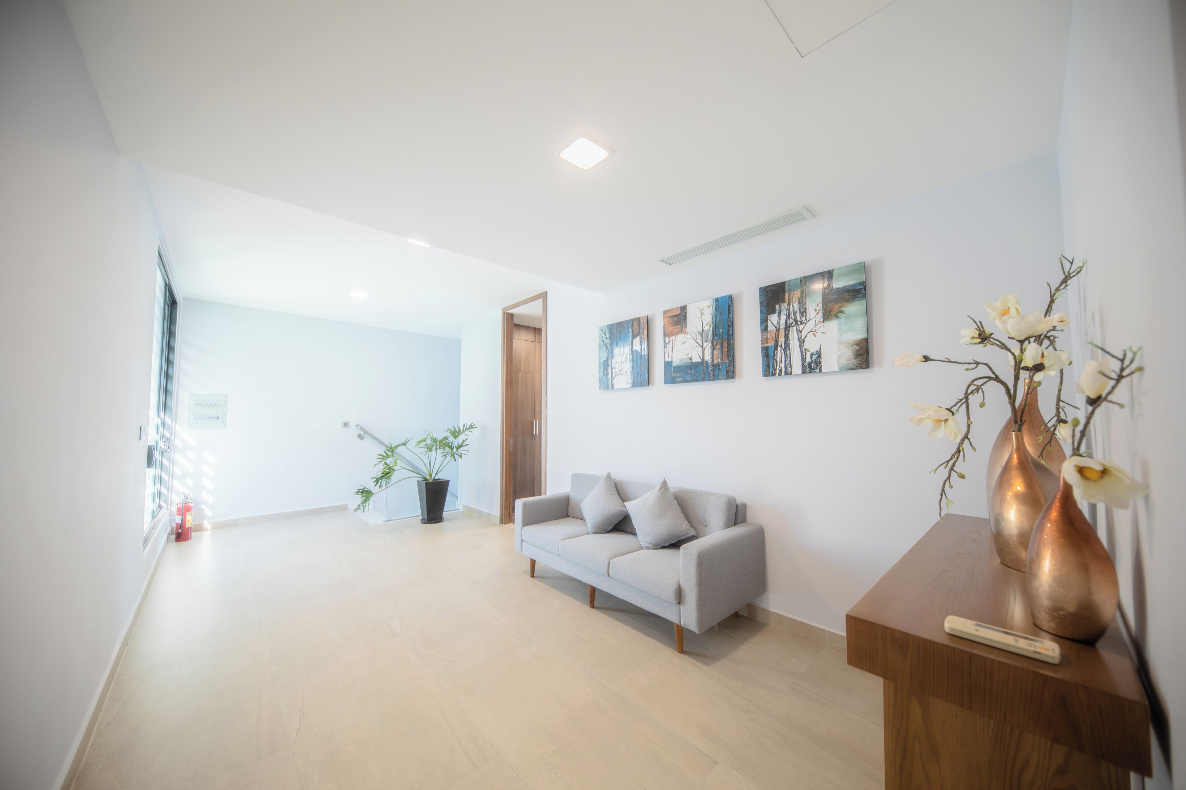Villa, 4 habitaciones | Caja fuerte, cortinas opacas, sistema de insonorización