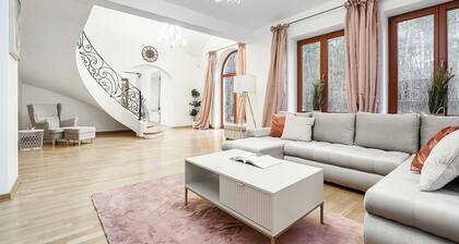 Warsaw Stay With Patio