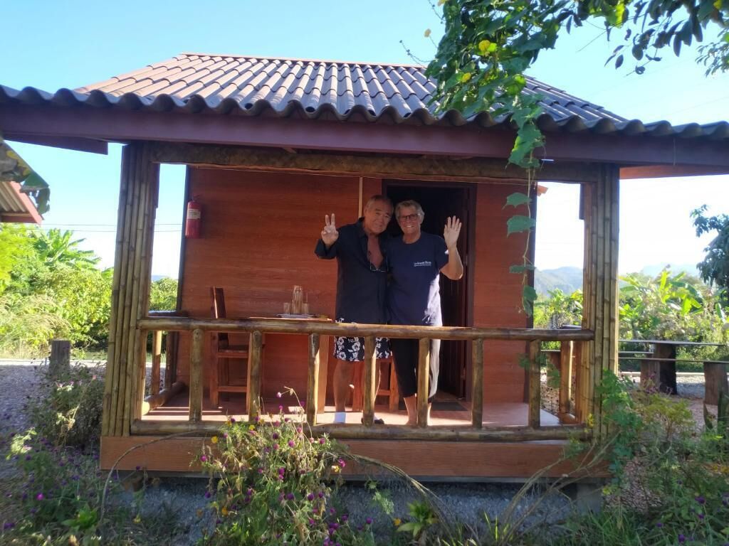 ห้องดีลักซ์ดับเบิล, ระเบียง, วิวสวนหย่อม | รับประทานอาหารกลางแจ้ง