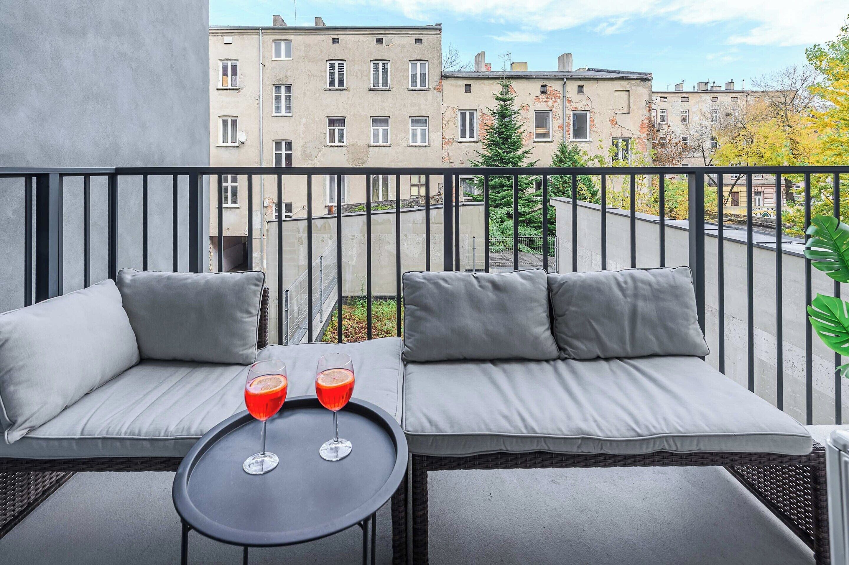Apartment | Balcony