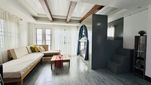 2 bedrooms, iron/ironing board, WiFi - Ocean View Villa w/ Infinity edge Pool, AC Comfort & Bohol Island Bliss (Lila)
