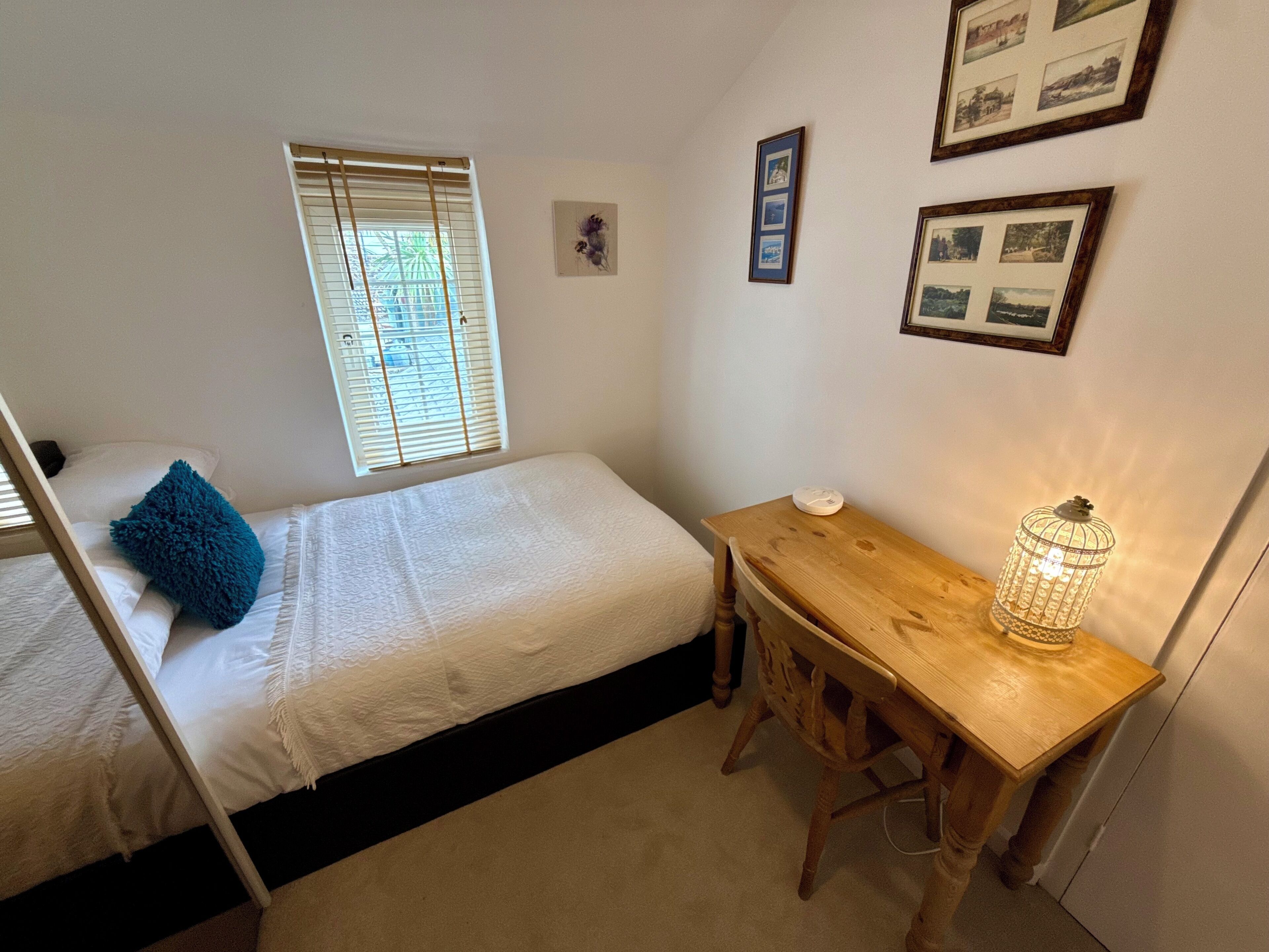 2 bedrooms, iron/ironing board, WiFi (free), bed sheets