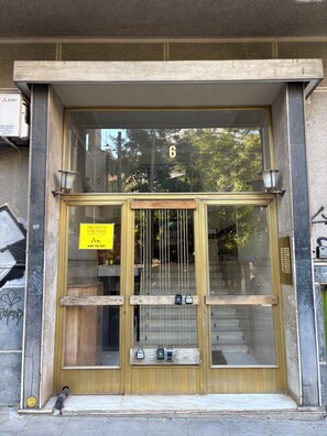 Exterior detail - Cosy House in Koukaki Prime Location (Athina)