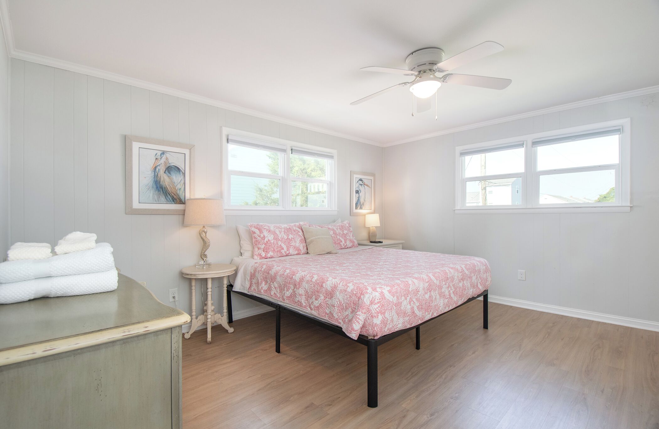 4 Schlafzimmer, Bügeleisen/Bügelbrett, Reisekinderbett, kostenloses WLAN