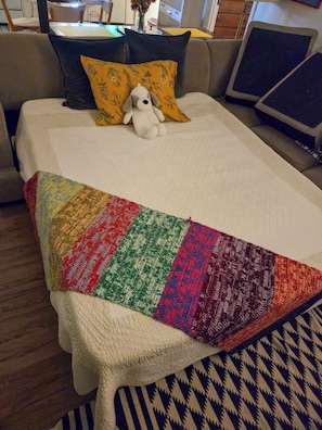 1 bedroom, WiFi (free), bed sheets
