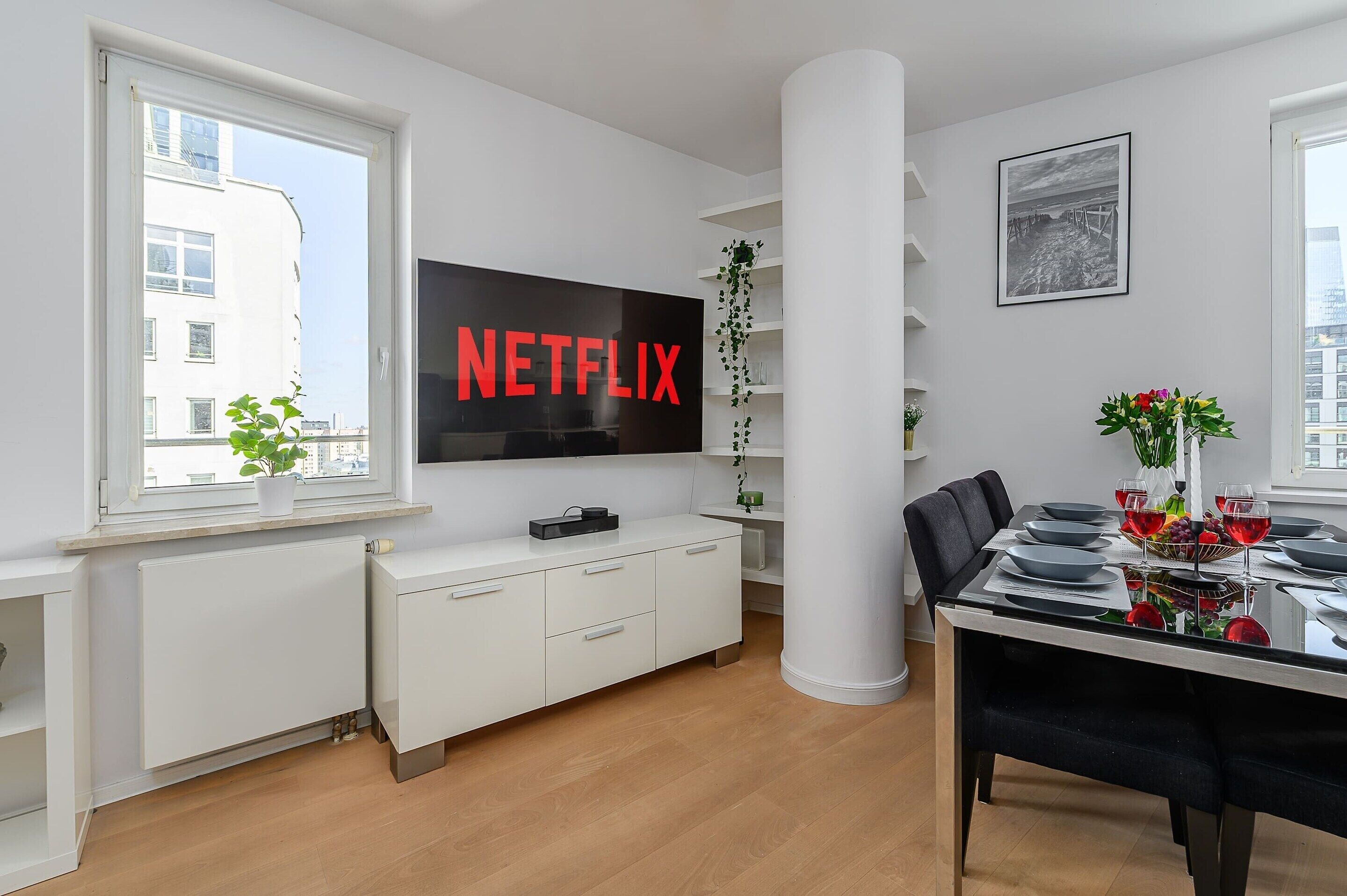 Apartment | Dining