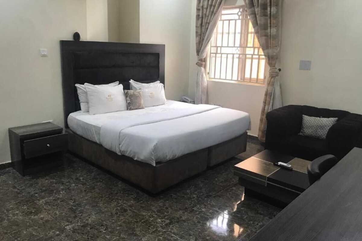 In-room safe, laptop workspace, blackout curtains, free WiFi