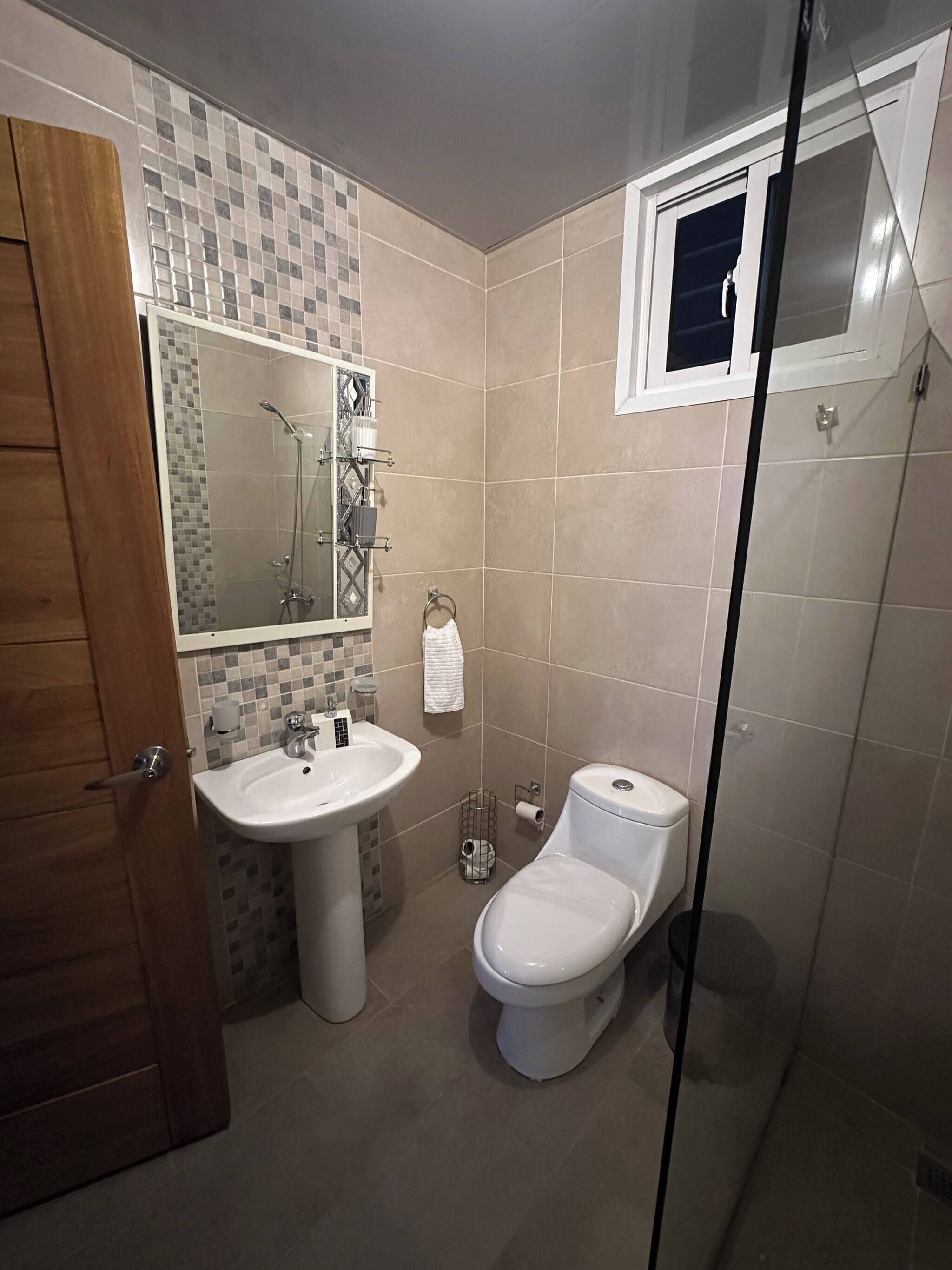 Apartment, 2 Bedrooms | Bathroom