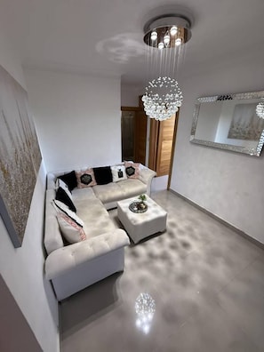 Apartment, 2 Schlafzimmer | Wohnbereich
