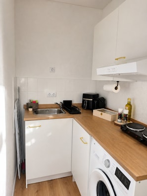 Private kitchen - Boutique Apartment im Herzen von Essen (Essen)