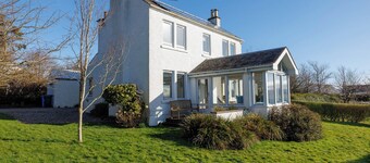 Seaside House Heart Of Gigha Amenities and Beach