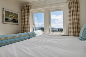 Room - Seaside House Heart Of Gigha Amenities and Beach (Isle of Gigha)