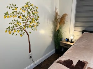 1 bedroom, iron/ironing board, bed sheets - Uber Close to Ohio City, Cleveland - Lower (Cleveland)