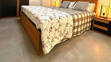 1 habitación, cuna de viaje, wifi gratis y ropa de cama
