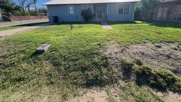 Exterior - Stay Close to Everything  15 Min to Laughlin AFB (Del Rio)