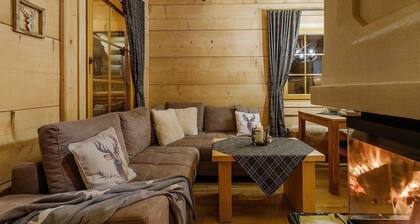 Holiday Home in the Mountains, Sauna, Jacuzzi