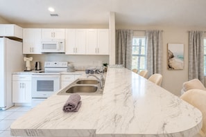 Private kitchen - 3-bedroom house in pleasant Tampa (Tampa)