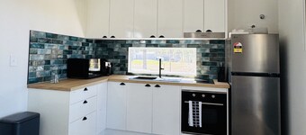 Whistleglen Cottage | Magnesium Spa + Nature Views @ Glenwood Cottages Retreat