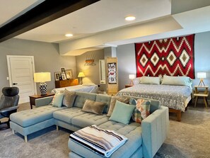 Room - Stylish, modern living on 2.5 acres near Denver. (Morrison)
