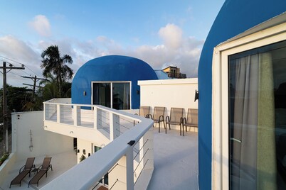 Casa Sofía. 19 Guests. Oceanside Luxury.