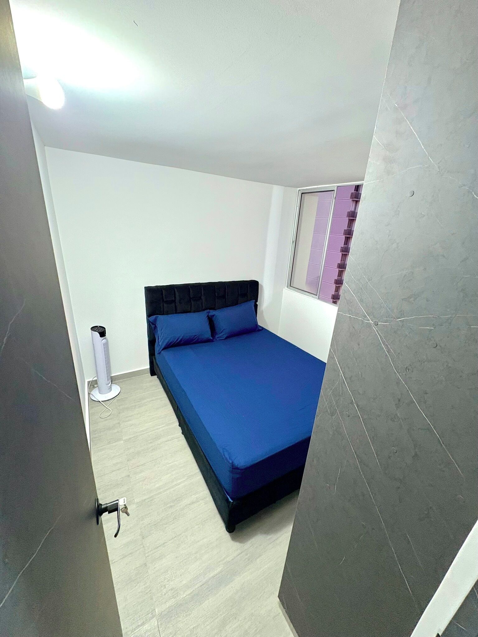3 chambres, fer et planche à repasser, Wi-Fi, draps fournis