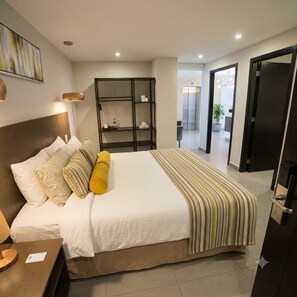 Laptop workspace, free WiFi - hotel tropical ressort (Paramaribo)