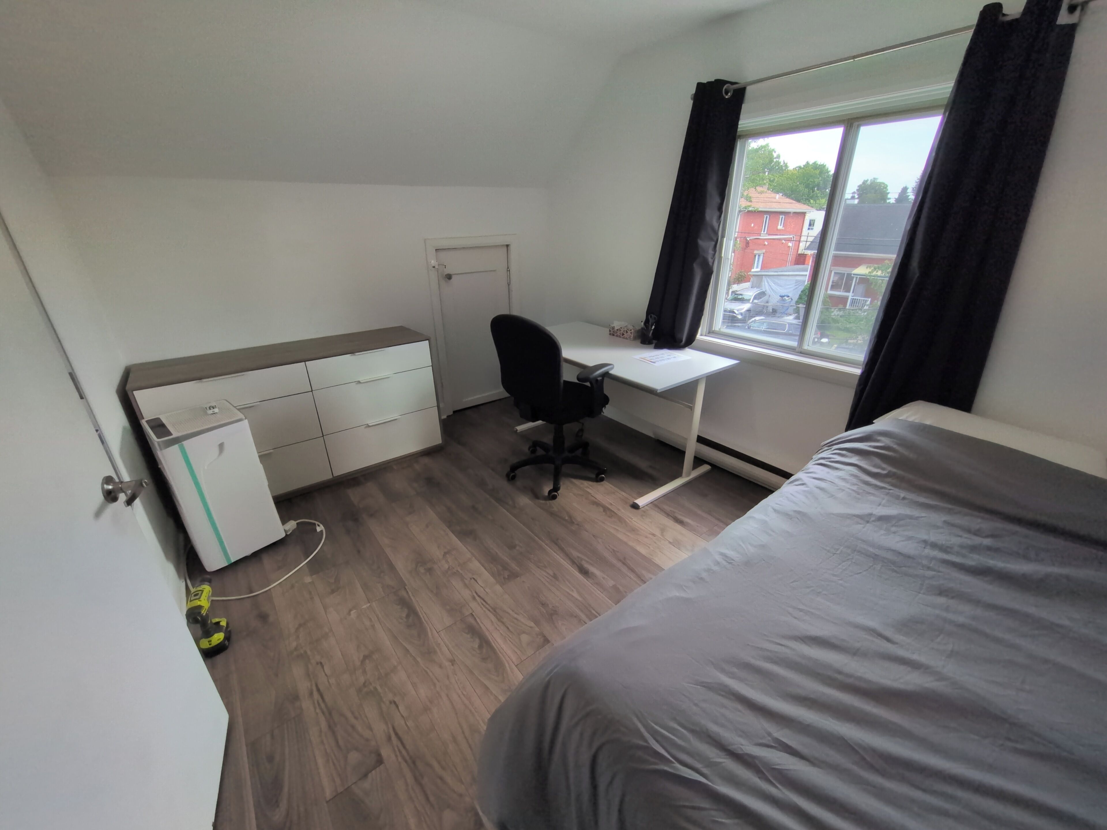 3 chambres, accès au Wi-Fi (inclus), literie fournie