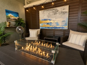 Interior - Private studio retreat with Fire Pit patio (San Diego)