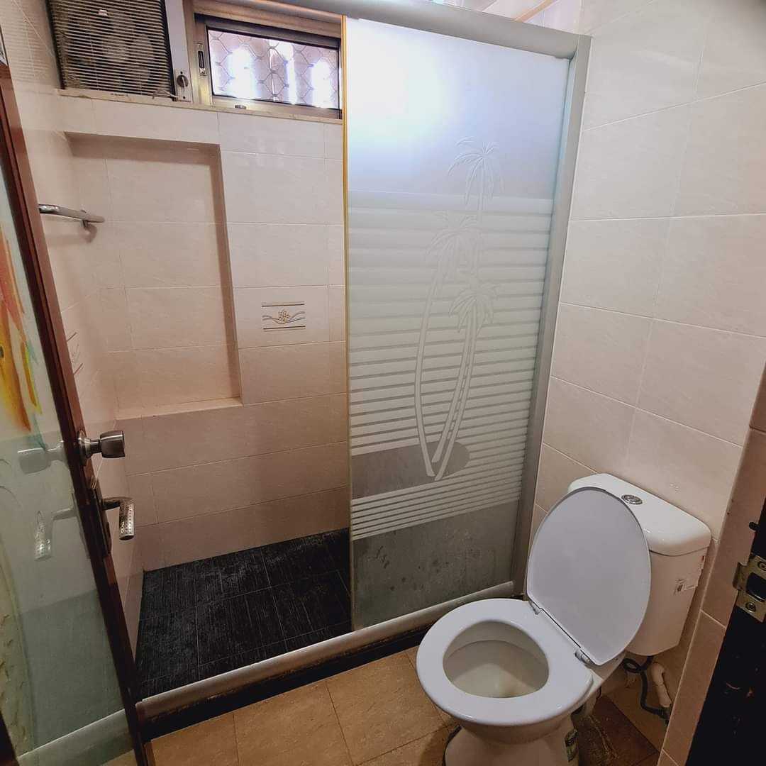 Handtücher, Seife, Toilettenpapier