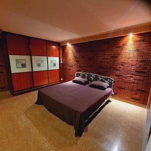 3 Schlafzimmer, Bügeleisen/Bügelbrett, WLAN, Bettwäsche