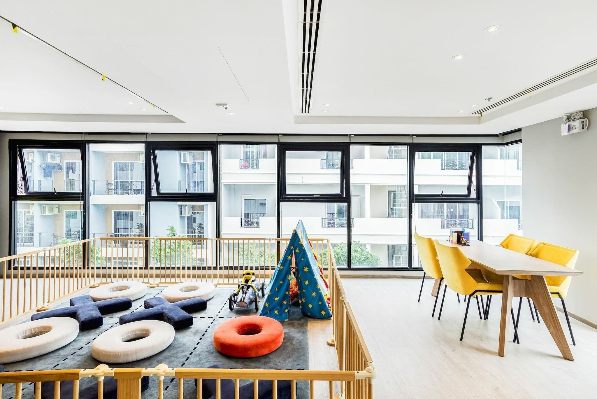 Departamento, 2 habitaciones, con acceso para personas discapacitadas, para fumadores | Área infantil