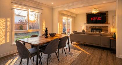 Spacious 3BR Villa in Scarborough Prime Location