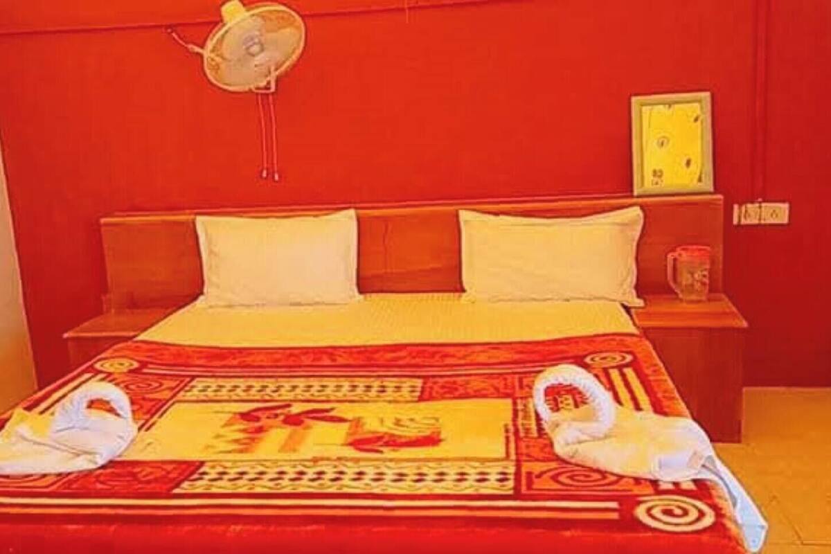 Deluxe Tent, Patio | Free WiFi