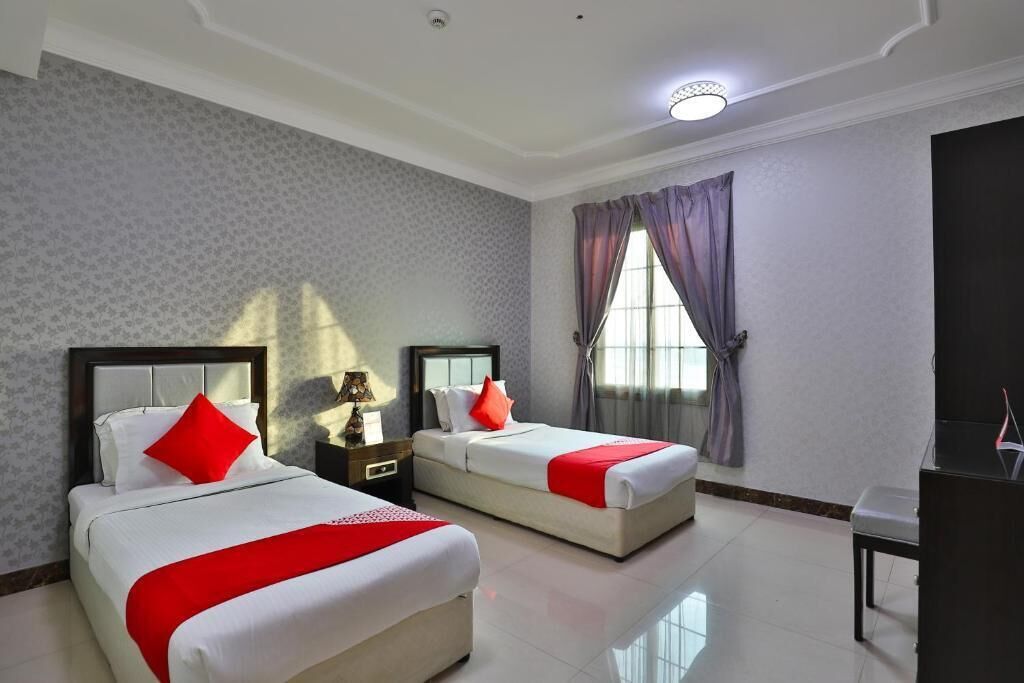Deluxe Apartment, City View | In-room safe, desk, iron/ironing board, WiFi (free)