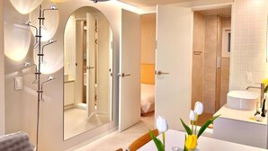 Family Twin Room