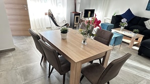 Dining - Arsenia Cottage - Kyperounta (Kyperounta)