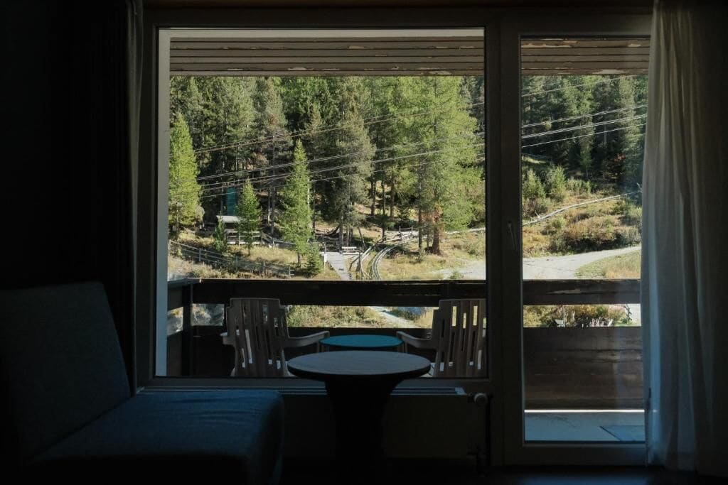 Comfort Double Room, Balcony, Mountain View | Interior