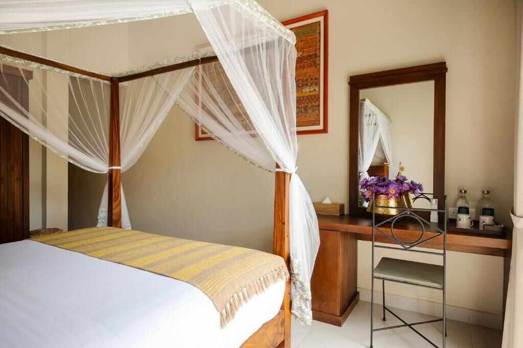 Standard Double Room, Balcony, Garden View