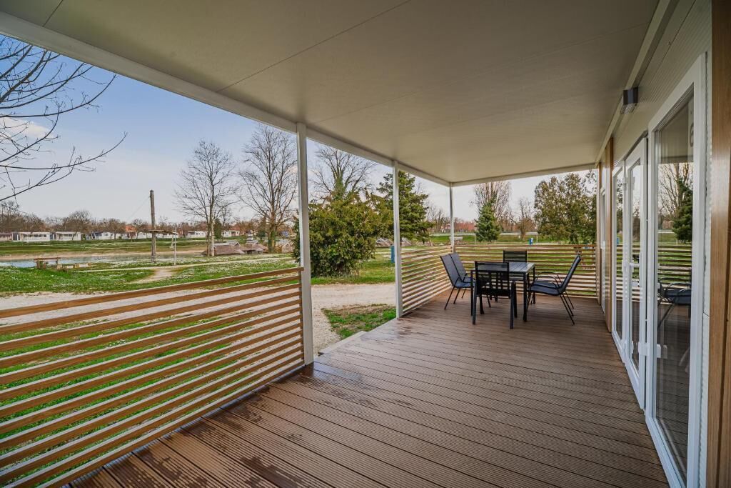 House, 3 Bedrooms, Air conditioning, Garden View | Outdoor dining