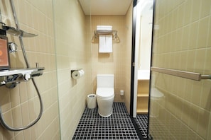 Twin Room, 2 Single Beds, Non Smoking | Bathroom