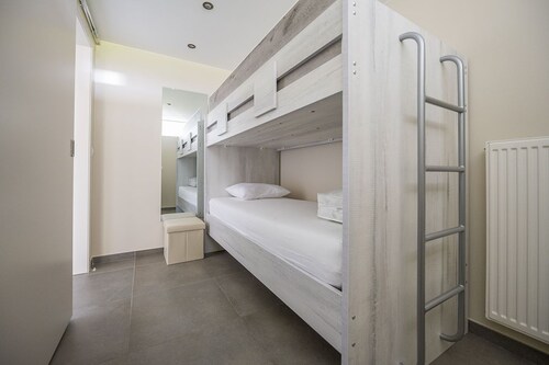 Spacious holiday home near Bruges and the coast.