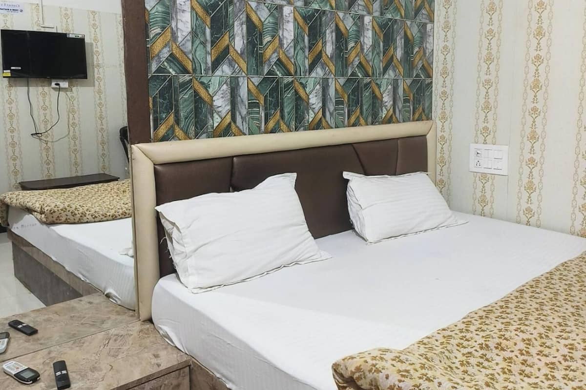 Habitación Deluxe doble, Aire acondicionado, vistas a la ciudad | Escritorio y wifi gratis