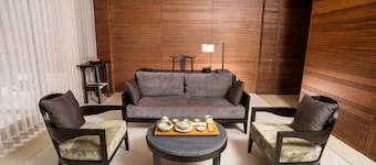 The Lalu Qingdao