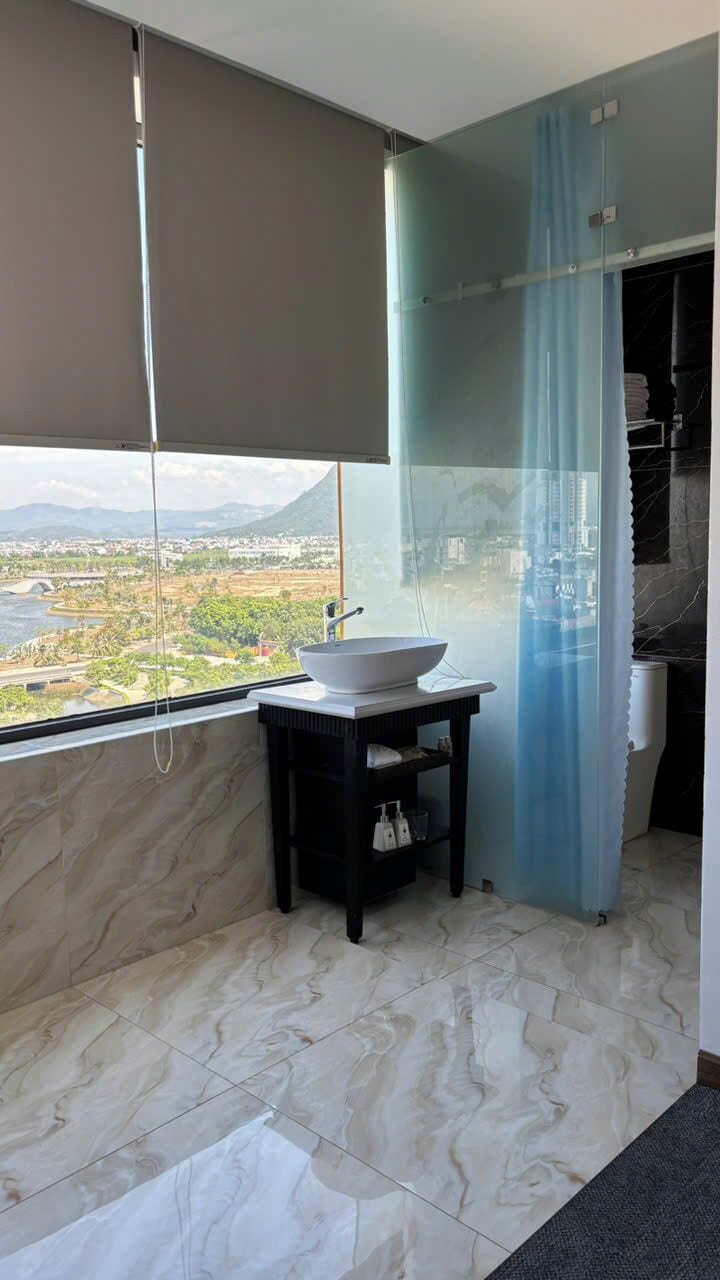 Chambre Quadruple Luxe | Salle de bain