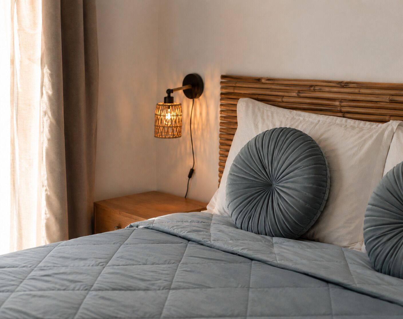 1 habitación, tabla de planchar con plancha, wifi gratis y ropa de cama 